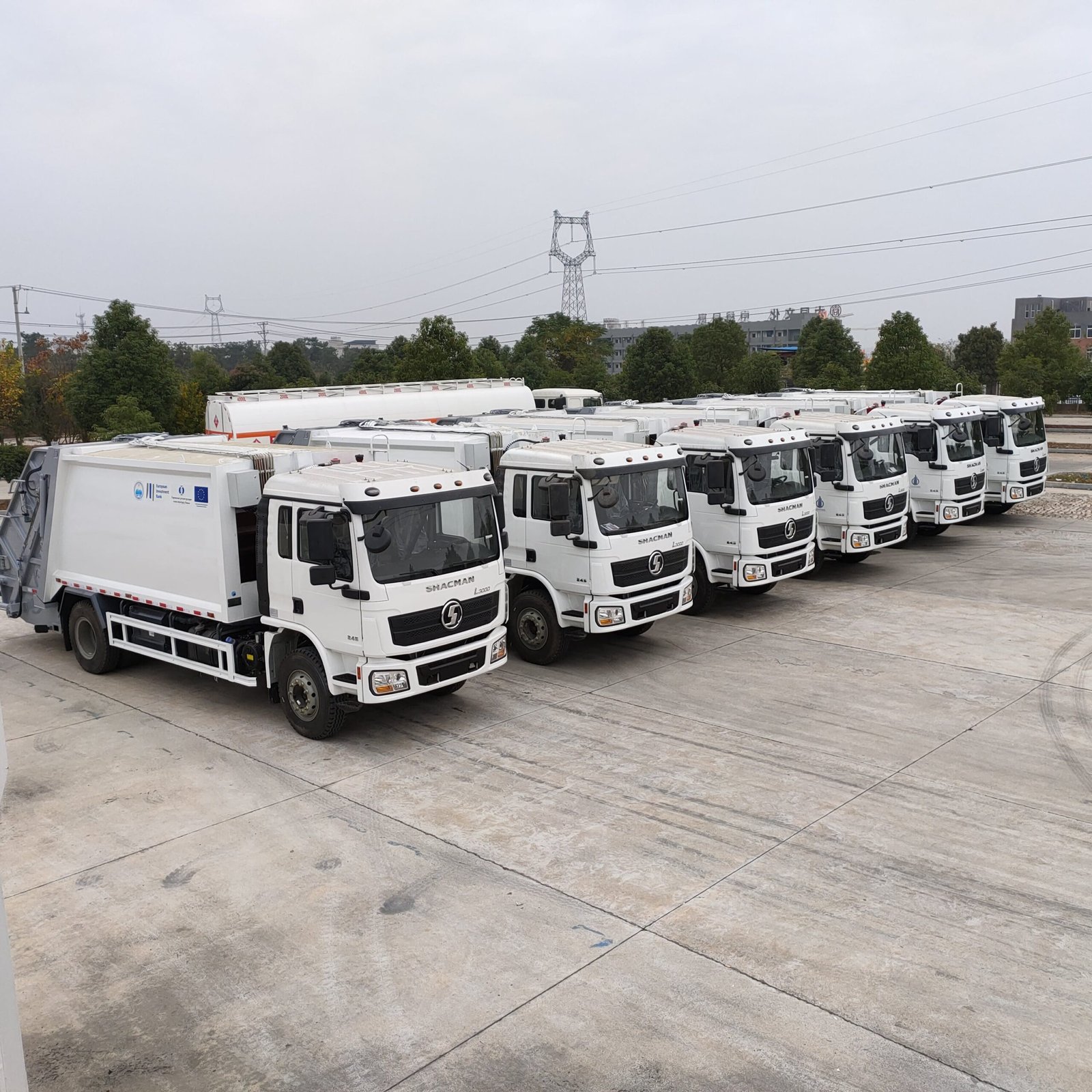 L3000 (8)-min Shacman L3000 Tipper Truck - Image 3